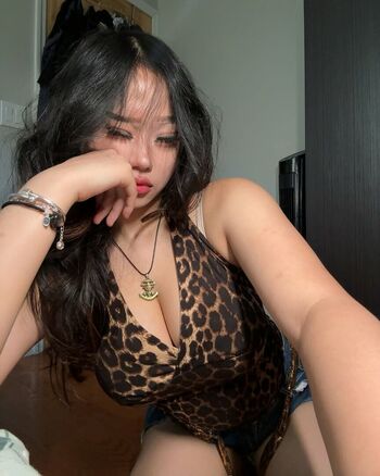 Full leaked Annie zheng page private onlyfans photo