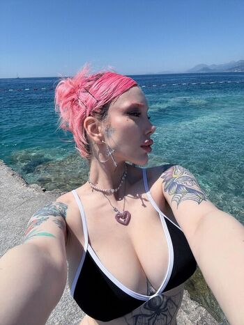 Full leaked Anthealefteria private onlyfans photo