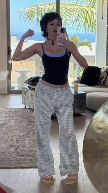 Full leaked Anuhea nihipali private onlyfans photo