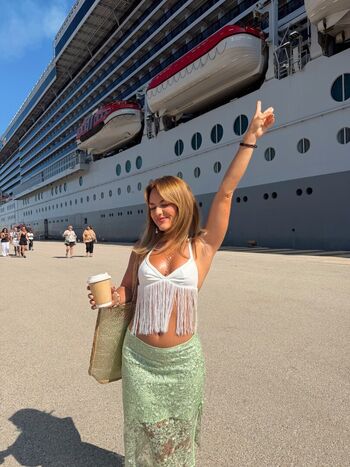 Full leaked Anuschka van lent private onlyfans photo