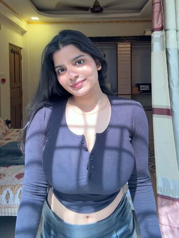 Full leaked Anushkadiariess private onlyfans photo