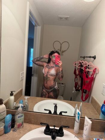Full leaked Apex suicide private onlyfans photo
