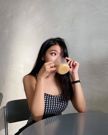 Full leaked Arathehotwife private onlyfans photo