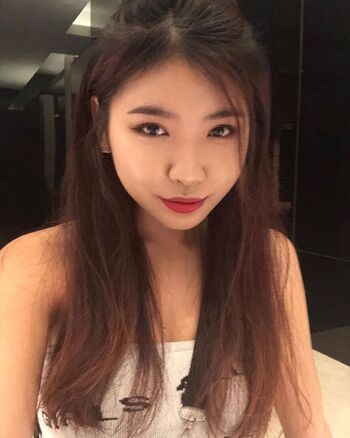 Full leaked Arathehotwife private onlyfans photo