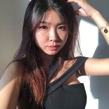 Full leaked Arathehotwife private onlyfans photo
