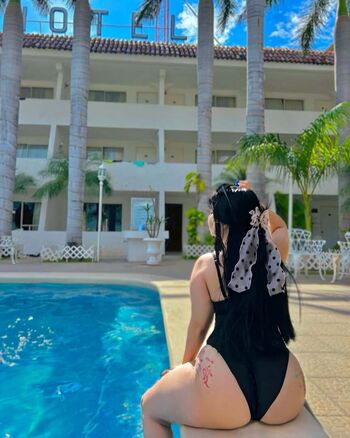 Full leaked Arely munson private onlyfans photo