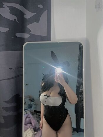 Ari_wxn