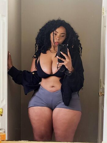 Full leaked Ariaartizte private onlyfans photo