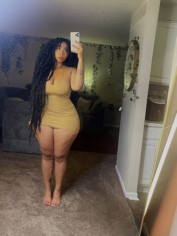 Full leaked Ariaartizte private onlyfans photo