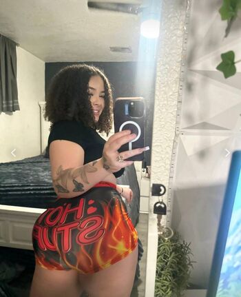 Full leaked Ariana dukes private onlyfans photo