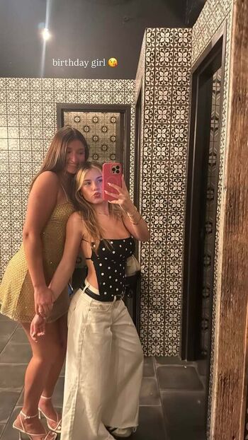 🔥 Ariana white page leaked private photo uncensored full