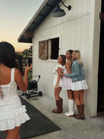 🔥 Ariana white page leaked private photo uncensored full