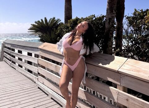 Arianna_tyler