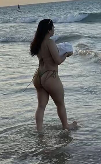 Full leaked Arigxnzalez private onlyfans photo