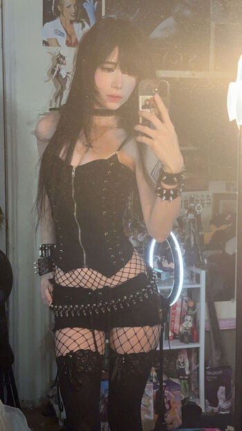 🔥 Ashisbees page leaked private photo uncensored full