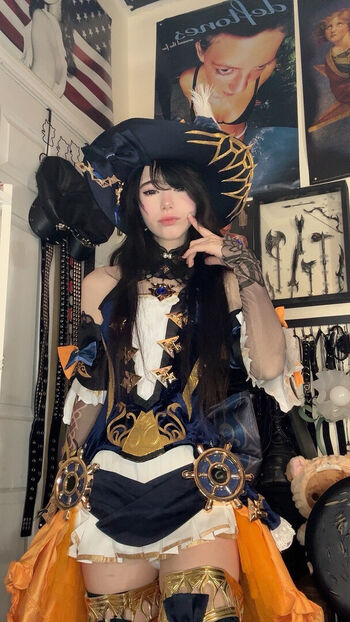 🔥 Ashisbees page leaked private photo uncensored full