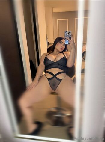 Full leaked Ashley carolina private onlyfans photo