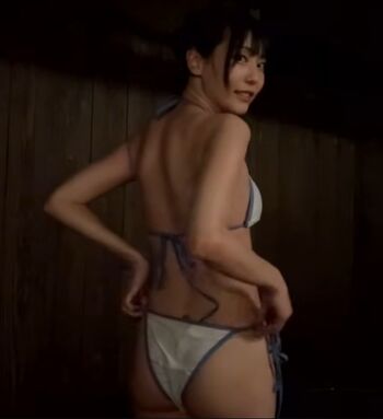 Asian Streamers