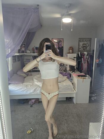 Full leaked Aspicycow private onlyfans photo