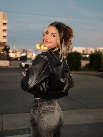 🔥 Astabush leaked private photo uncensored full