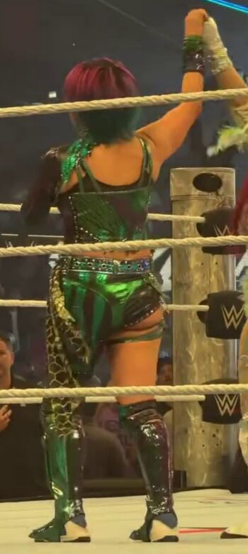Asuka WWE