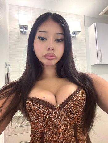 Full leaked Athenaxo private onlyfans photo