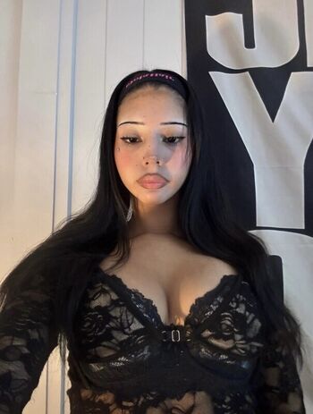 Full leaked Athenaxo private onlyfans photo