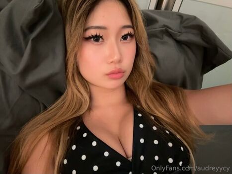 Full leaked Audreyycy page private onlyfans photo