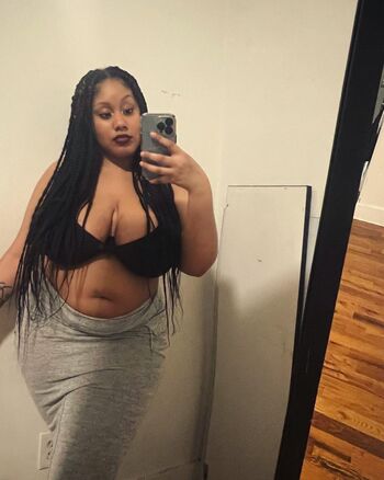 Full leaked Auntynajaa private onlyfans photo
