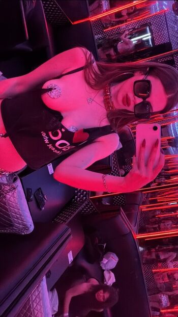 ava.lions