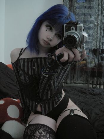 Full leaked Avavme private onlyfans photo