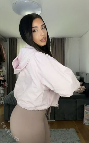 avendaaxs