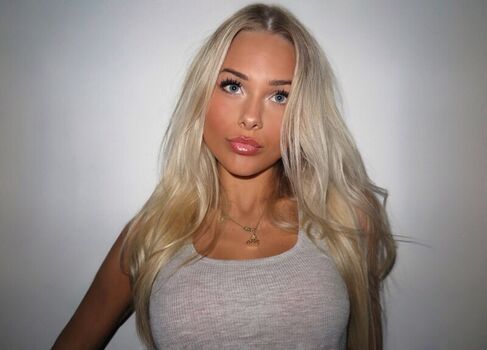 Averi Johnson