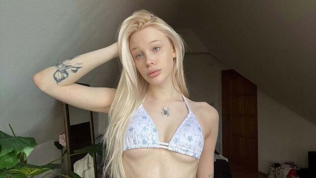 🔥 Avrora meey leaked private photo uncensored full