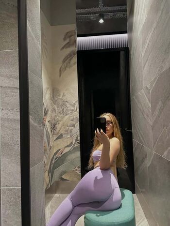 Full leaked Aykn bsk private onlyfans photo