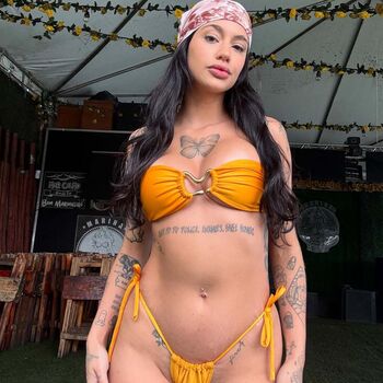 Full leaked Ittybittybeee/ private onlyfans photo