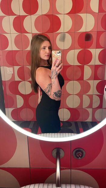 Full leaked Badgal private onlyfans photo