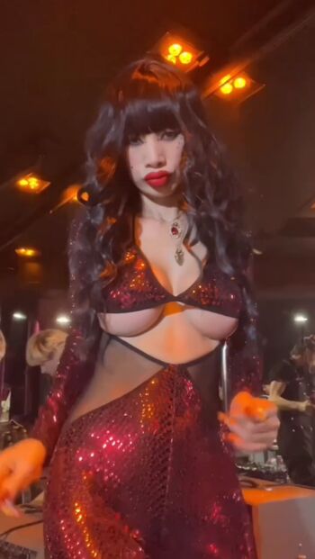 Bai Ling