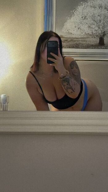 Full leaked Bambiblacksuk private onlyfans photo