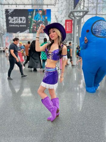 Baylee Christine