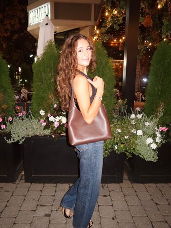 Full leaked Bella albanese private onlyfans photo