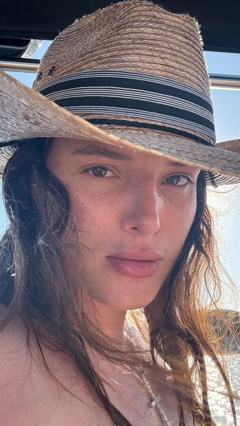 🔥 Bella thorne leaked private photo uncensored full