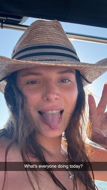 🔥 Bella thorne leaked private photo uncensored full