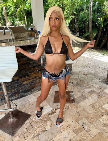 Full leaked Bigwosa private onlyfans photo