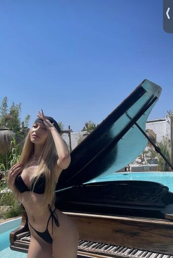 Full leaked Biianca private onlyfans photo