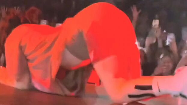 🔥 Billie eilish  page leaked private photo uncensored full