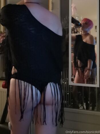 Full leaked Bionicdoll private onlyfans photo