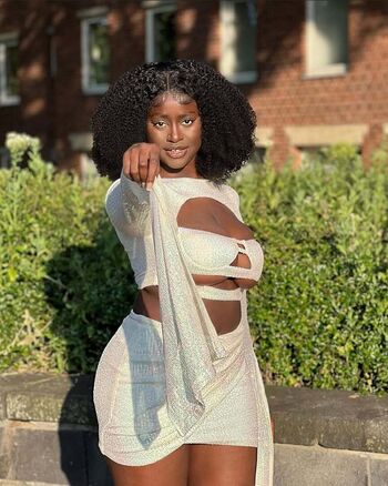 Blackyyladyy