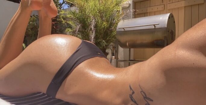 Full leaked Blondiekayyx private onlyfans photo