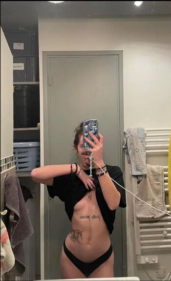 Full leaked Bluerichyy private onlyfans photo
